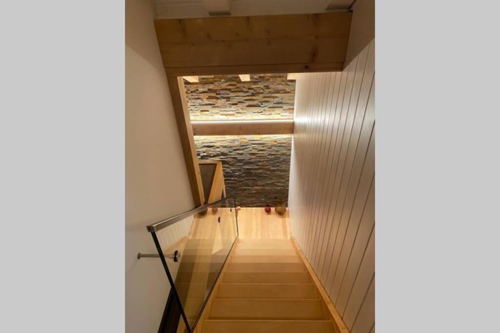 Exklusives Chalet Mit Traumhafter See- Und Bergsicht Seelisberg Dış mekan fotoğraf