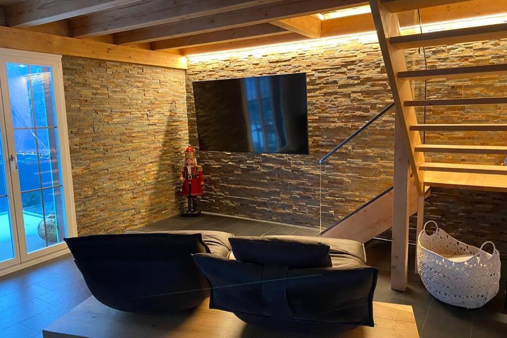 Exklusives Chalet Mit Traumhafter See- Und Bergsicht Seelisberg Dış mekan fotoğraf