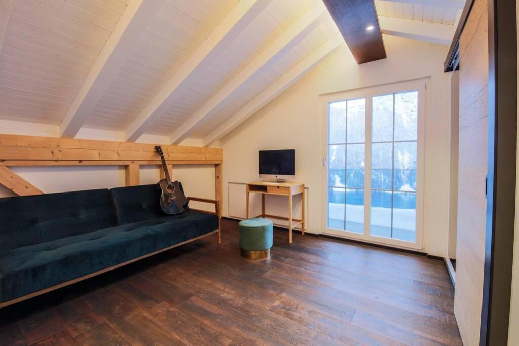 Exklusives Chalet Mit Traumhafter See- Und Bergsicht Seelisberg Dış mekan fotoğraf