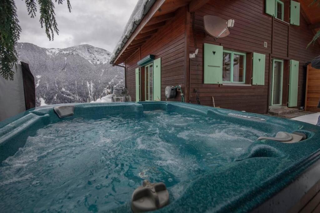 Exklusives Chalet Mit Traumhafter See- Und Bergsicht Seelisberg Dış mekan fotoğraf