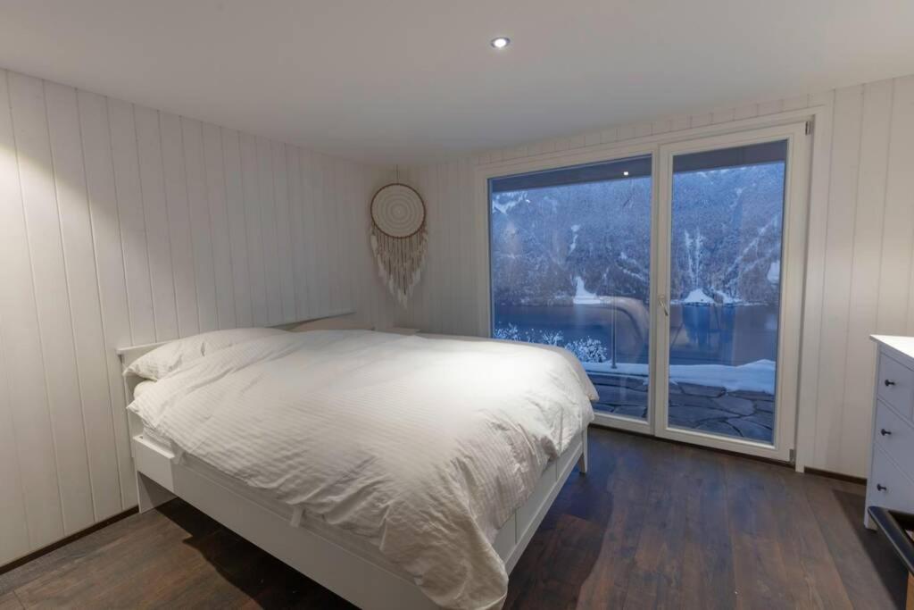 Exklusives Chalet Mit Traumhafter See- Und Bergsicht Seelisberg Dış mekan fotoğraf